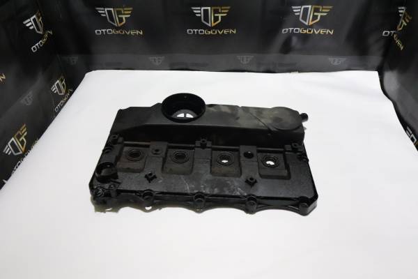 FORD CUSTOM 300 L 125 PS ÇIKMA PARÇA TRANSİT 2.2 ÖNDEN ÇEKER ÜST KAPAK